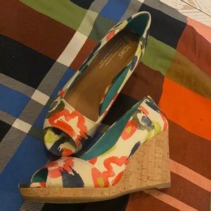Brand New TOMS Womans Size 7.5